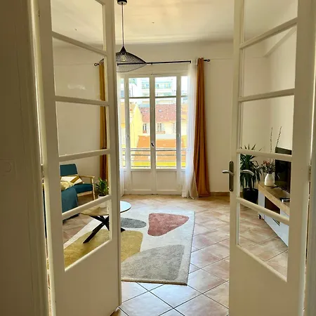 Apartment Grand A 5 Minutes De La Mer Nice
